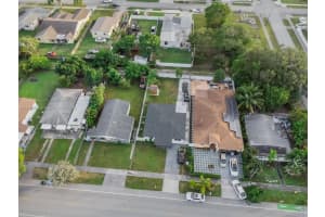 4530 SW 25th St, West Park, FL 33023, - MLS#A11911559