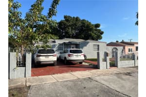 4001 Nw 3rd St, Miami