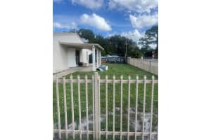 3812 Nw 213th St Miami Gardens, FL 33055 - MLS#A11911587