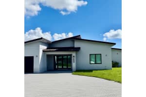 22451 Sw 118 Ave, Miami