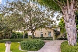7370 Vistalmar St Coral Gables, FL 33143 - MLS#A11911641