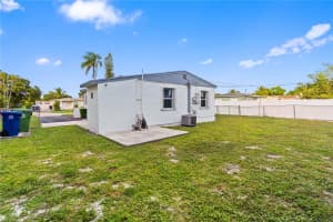 1700 Nw 13th St Fort Lauderdale, FL 33311 - MLS#A11911656