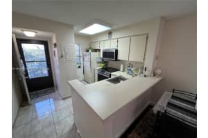 2230 N Cypress Bend Dr 309, Pompano Beach