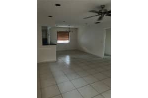 532 S Luna Ct, Hollywood, FL 33021, Sold 12/05/25