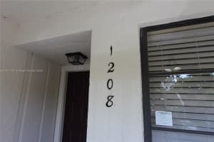 2720 S Oakland Forest Dr APT 1208, Oakland Park, FL 33309, - MLS#A11911737