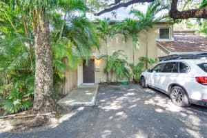 3235 Mcdonald St 5, Miami 3235 Mcdonald St 5, Miami