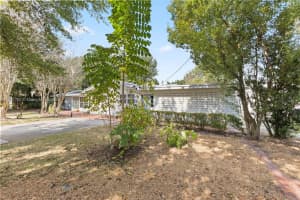 1642 Athens St Lakeland, FL 33803 - MLS#A11911755