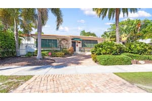 623 Ne 17th Way, Fort Lauderdale