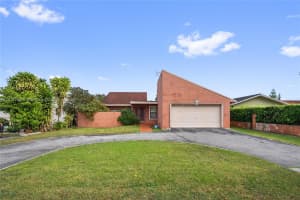 2851 Sw 117th Ave Miami, FL 33175 - MLS#A11911789