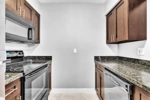 2820 N Oakland Forest Dr APT 208, Oakland Park, FL 33309, - MLS#A11911796