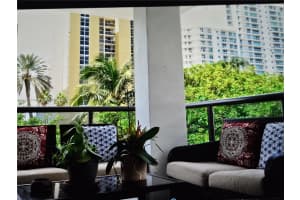 5845 Collins Ave 201 Miami Beach, FL 33140 - MLS#A11911846