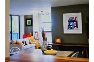 5845 Collins Ave 201 Miami Beach, FL 33140 - MLS#A11911846