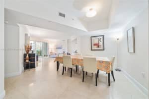 19900 E Country Club Dr APT 816, Aventura, FL 33180, - MLS#A11911855