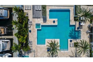 17111 Se Biscayne Blvd 909 North Miami Beach, FL 33160 - MLS#A11911860