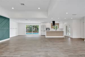 8109 Nw 71st Ave Tamarac, FL 33321 - MLS#A11911890