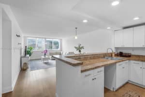 9125 Sw 77th Ave 202, Miami 9125 Sw 77th Ave 202, Miami