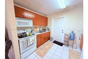 850 E Commercial Blvd APT 109A, Oakland Park, FL 33334, - MLS#A11911991