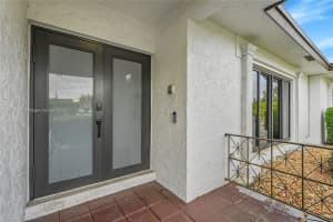 6206 White Oak Ln Tamarac, FL 33319 - MLS#A11912031