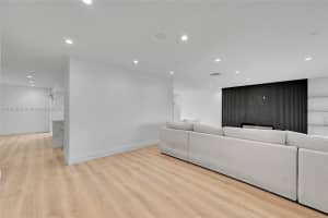 6206 White Oak Ln Tamarac, FL 33319 - MLS#A11912031