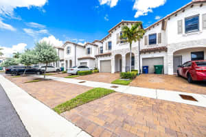 11953 Sw 245th Ter Homestead, FL 33032 - MLS#A11912039