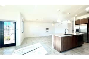 4670 NW 84th Ave Apartment 22, Doral, FL 33166, - MLS#A11912050