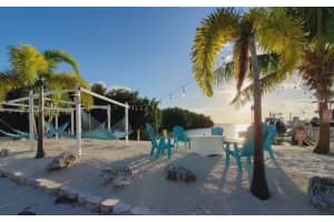 325 Calusa St 118 Key Largo, FL 33037 - MLS#A11912082