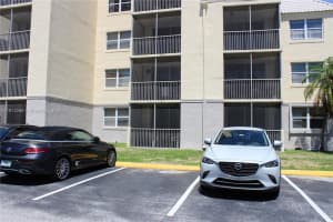 B, 8235 Lake Dr APT 102, Doral, FL 33166, - MLS#A11912088
