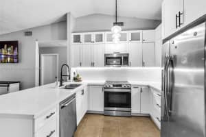 12911 Sw 17th Pl Davie, FL 33325 - MLS#A11912112