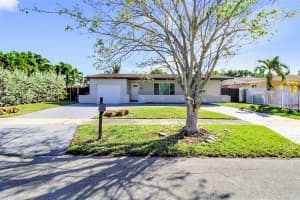 19311 Sw 118th Ave Miami, FL 33177 - MLS#A11912121