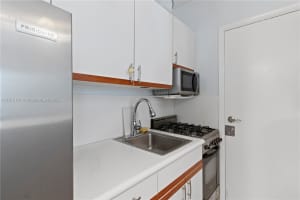 6310 SW 79th St APT 1, South Miami, FL 33143, - MLS#A11912131