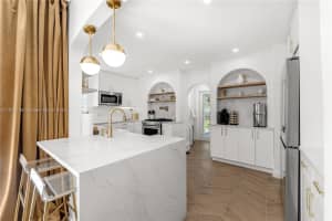 1601 Washington St, Hollywood, FL 33020, - MLS#A11912138