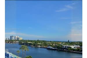 20191 E Country Club Dr 805, Aventura