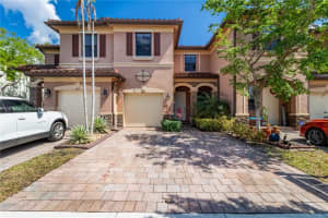 9045 W 33rd Ave #9045, Hialeah, FL 33018, - MLS#A11912182