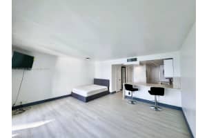 1000 West Ave APT 819, Miami Beach, FL 33139, - MLS#A11912206