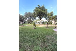 1301 Ne 191st St F110 Miami, FL 33179 - MLS#A11912220