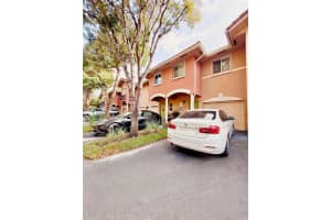 63 SE 3rd Ave #2, Hallandale Beach, FL 33009, - MLS#A11912262