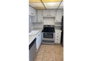 219 Ne 14th Ave 103 Hallandale Beach, FL 33009 - MLS#A11912296