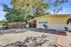 720 Se 15th St 1 Fort Lauderdale, FL 33316 - MLS#A11912369