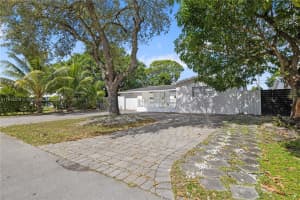 7753 Dilido Blvd Miramar, FL 33023 - MLS#A11912378