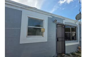 2124 S Beech Rd b, West Palm Beach, FL 33409, - MLS#A11912421