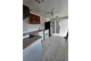 2124 S Beech Rd b, West Palm Beach, FL 33409, - MLS#A11912421