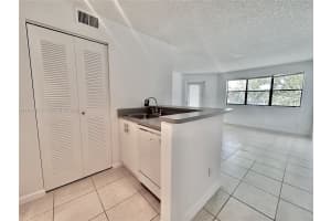 540 S Park Rd 22-9 Hollywood, FL 33021 - MLS#A11912465