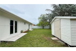 809 Sw 10th St Hallandale Beach, FL 33009 - MLS#A11912467