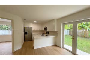 809 Sw 10th St Hallandale Beach, FL 33009 - MLS#A11912467