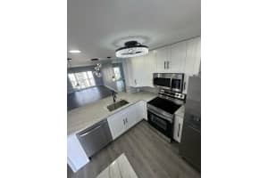 220 Sw 9th Ave 406 Hallandale Beach, FL 33009 - MLS#A11912494