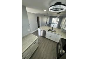 220 Sw 9th Ave 406 Hallandale Beach, FL 33009 - MLS#A11912494