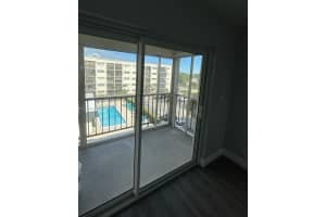 220 Sw 9th Ave 406 Hallandale Beach, FL 33009 - MLS#A11912494