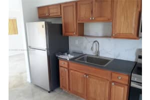 601 Nw 4th Ct 2 Hallandale Beach, FL 33009 - MLS#A11912504