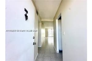 320 Ne 12th Ave 703 Hallandale Beach, FL 33009 - MLS#A11912539