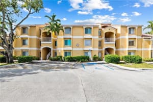 2361 NW 33rd St APT 613, Oakland Park, FL 33309, - MLS#A11912543